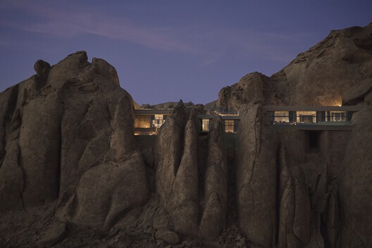 Desert Rock Resort / Oppenheim Architecture Desert Rock Resort / Oppenheim Architecture - Image 20 of 21