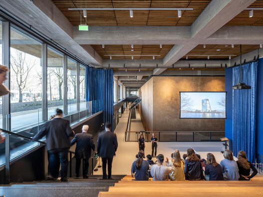 De Nederlandsche Bank / Mecanoo - Interior Photography, Stairs, Glass