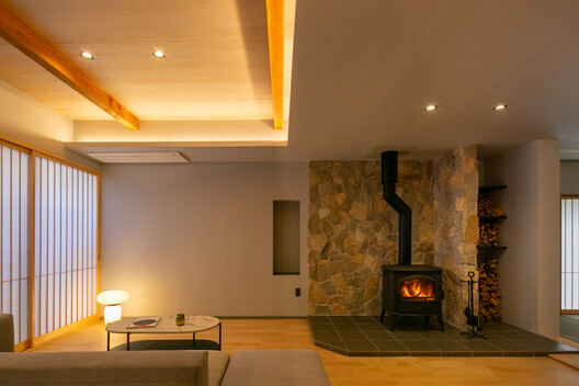 Maki no Yado Miyakojima Riverside / Coil Kazuteru Matumura Architects - Interior Photography, Wood, Lighting