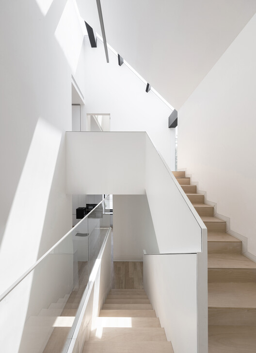 Shahrak Villa / Next Office–Alireza Taghaboni - Image 4 of 16