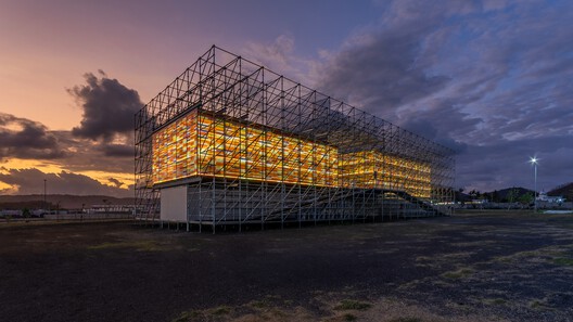 Pertamina MotoGP Experience Gallery / AT-LARS - Exterior Photography, Steel