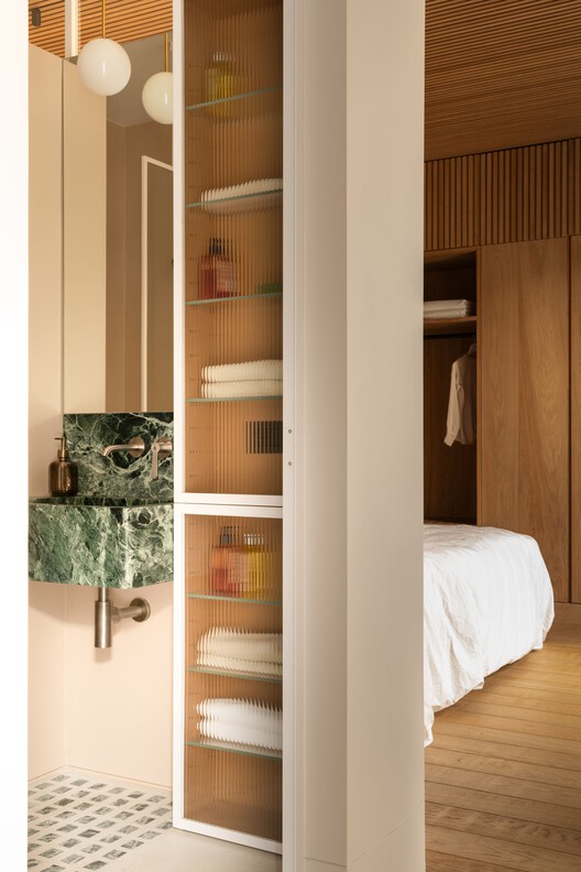 Casabella di Como / Tuckey Design Studio Casabella di Como / Tuckey Design Studio - Interior Photography, Wood, Lighting, Shelving, Door