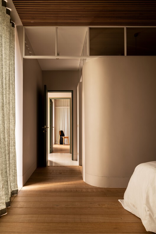 Casabella di Como / Tuckey Design Studio Casabella di Como / Tuckey Design Studio - Image 5 of 33