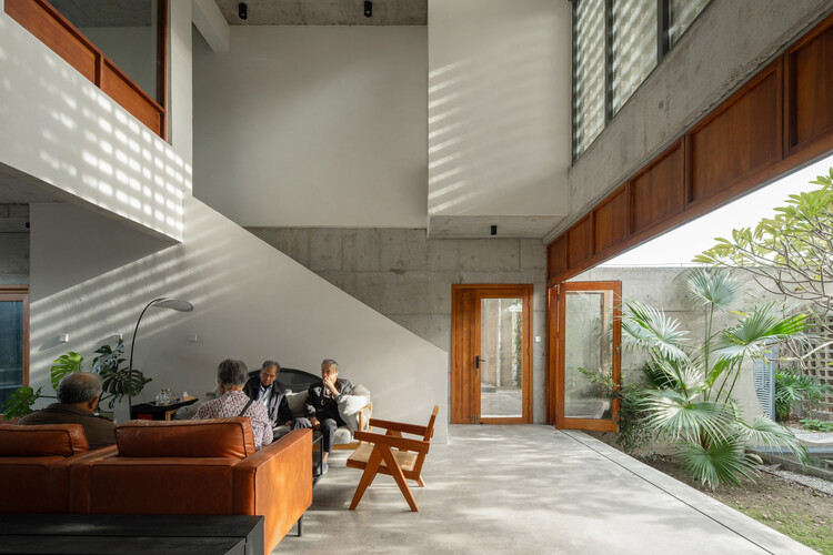 潮州溪口厝——厝边的客厅 / 全体建筑 - 室内图, 木头