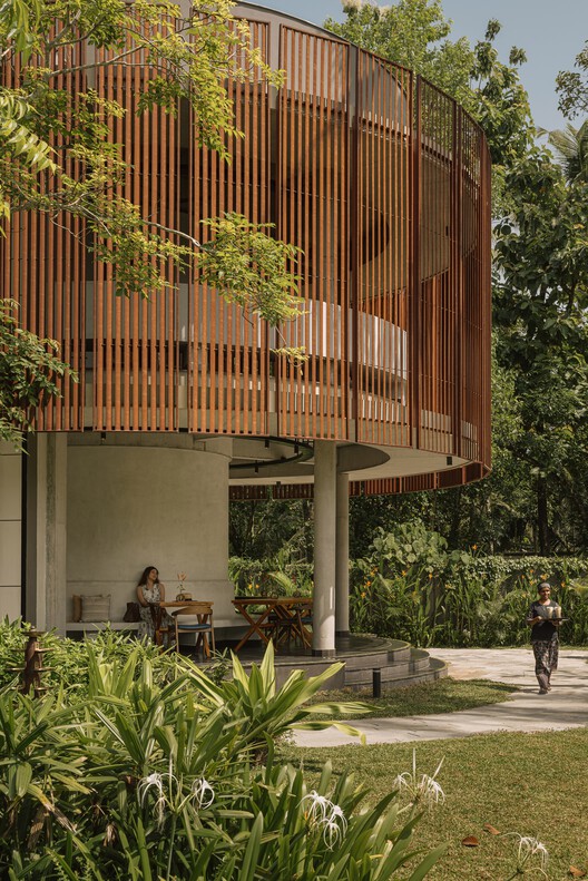 Nirava Ayurveda Holistic Centre / STAPATI - Exterior Photography, Wood