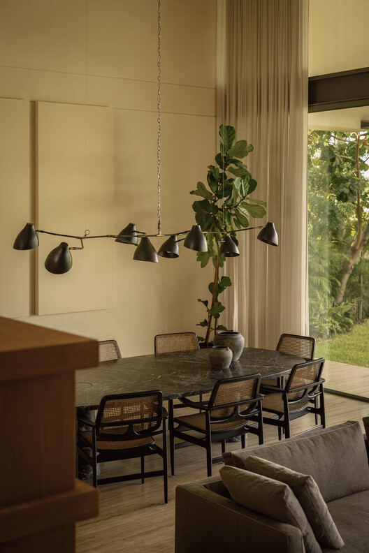 PUKKUN Residence / REIMS 502 - Interior Photography, Dining room, Chair, Table, Lighting