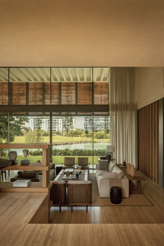 PUKKUN Residence / REIMS 502 - Interior Photography, Living Room, Wood, Table, Chair