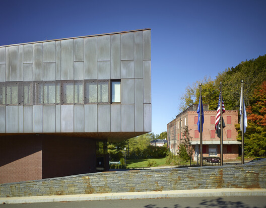 Rural Transportation Hubs: Infrastructure Design, Access, and Regional Mobility - Image 21 of 49