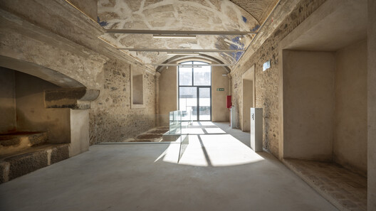 Renovation of the Jesuit School / DUNAR arquitectos + TRAX - Image 18 of 29