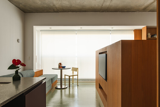 Studio Zero Um / Relevo Arquitetura - Fotografia de Interiores, Cozinha, Madeira, Cadeira