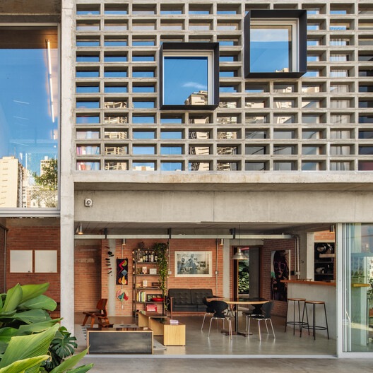 Caetés House / Ateliê GR - Interior Photography, Balcony