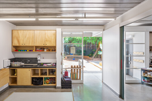 Escola do Bairro - Pavilhão 02 / Ateliê GR - Imagem 6 de 23