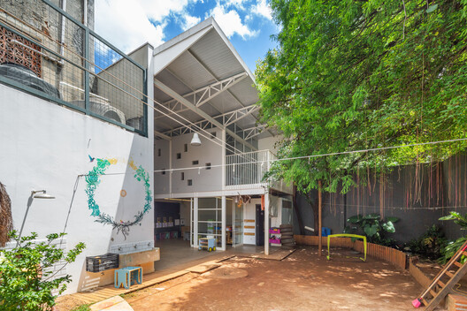 Escola do Bairro - Pavilhão 02 / Ateliê GR - Imagem 2 de 23