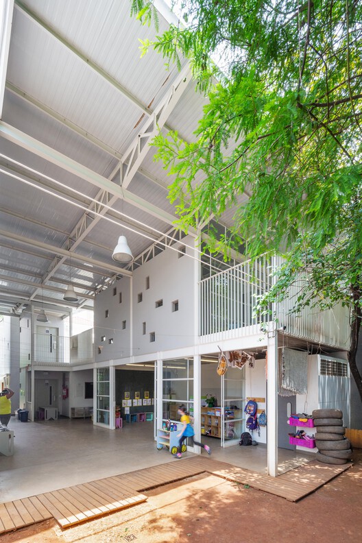Escola do Bairro - Pavilhão 02 / Ateliê GR - Imagem 3 de 23