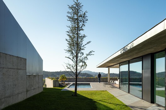 House A / L2C Arquitetura - Image 7 of 38
