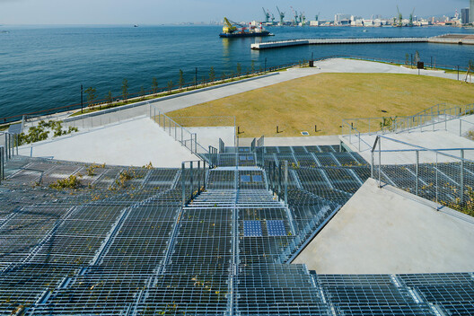 TOTTEI Green Hill / Tomohiro Hata Architect and Associates TOTTEI Green Hill / Tomohiro Hata Architect and Associates - Image 15 of 21