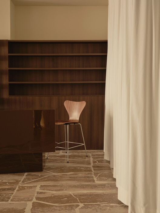 Skinclub Clínica Cosmética  / Club Studio - Fotografía interior, Madera