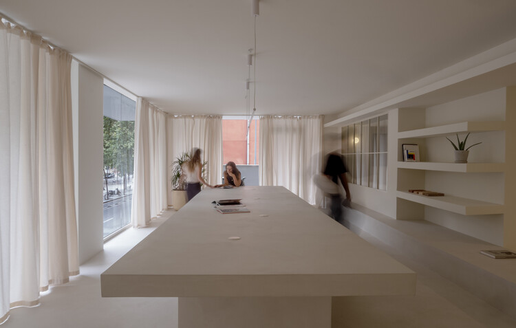 Unwhite Office / brenzo - Interiores De Oficina