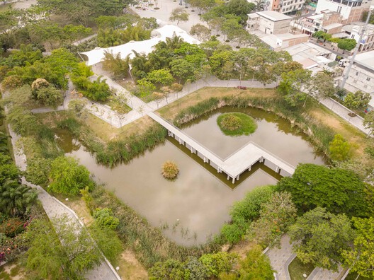 Las Vegas Park / Gustavo González Galarza - Image 10 of 25