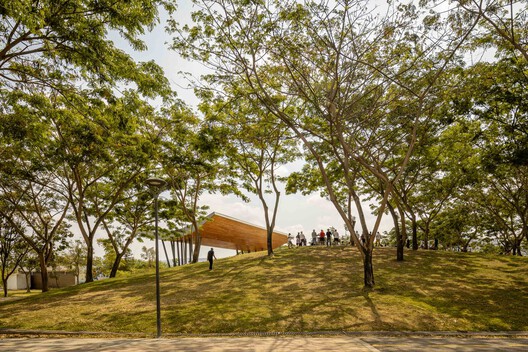 Las Vegas Park / Gustavo González Galarza - Image 14 of 25