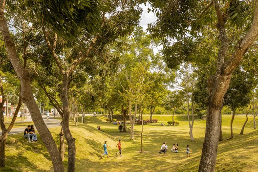 Las Vegas Park / Gustavo González Galarza - Exterior Photography