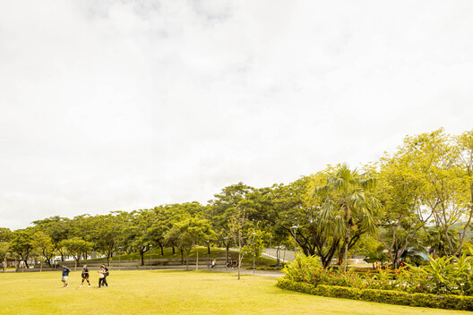 Las Vegas Park / Gustavo González Galarza - Image 16 of 25