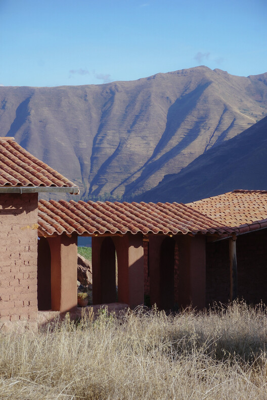 Rural Housing and Lodging – Dormis Donata / Taller MACAA (Misión de Arquitectura, Construcción y Arte en los Andes) - Exterior Photography