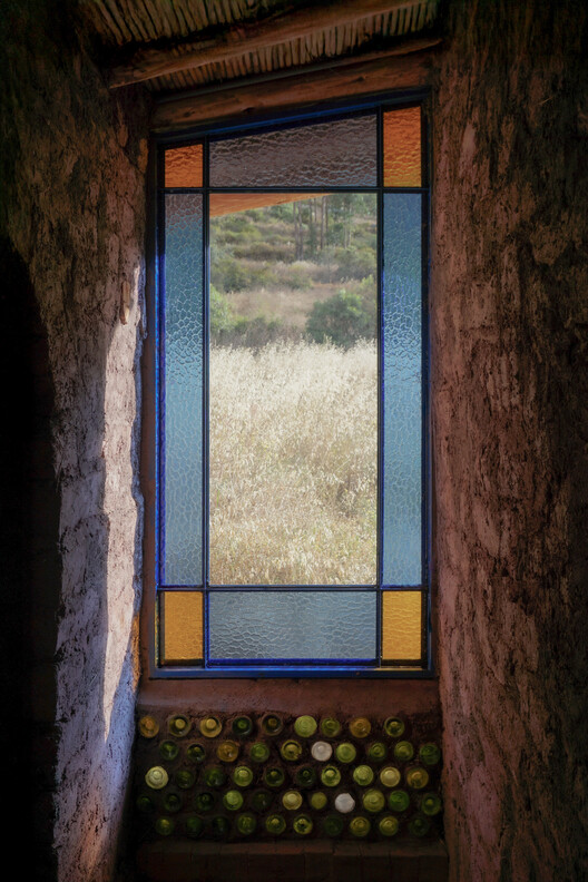 Rural Housing and Lodging – Dormis Donata / Taller MACAA (Misión de Arquitectura, Construcción y Arte en los Andes) - Exterior Photography, Glass