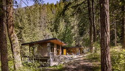 Hillside Residence / Prentiss + Balance + Wickline Architects