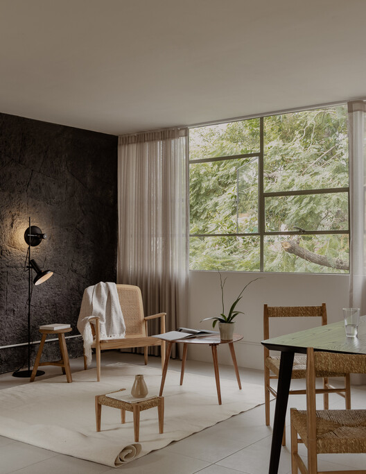 Conjunto Habitacional PETÉN / REIMS 502 - Fotografía interior, Comedor, Madera, Sillas