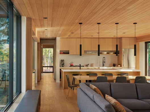 Long Lake Cottage / Dubbeldam Architecture + Design - Interior Photography, Wood, Table, Chair