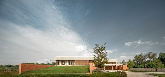 Baan SudSaenSuk / BodinChapa Architects - Image 7 of 33