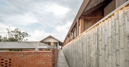 Baan SudSaenSuk / BodinChapa Architects - Image 13 of 33