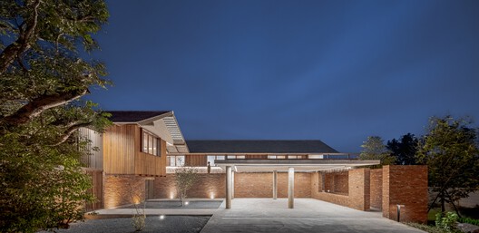 Baan SudSaenSuk / BodinChapa Architects - Image 25 of 33