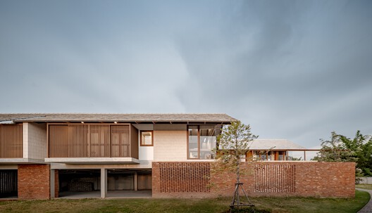 Baan SudSaenSuk / BodinChapa Architects - Exterior Photography, Wood