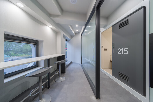 Hotel Myeongdong Station / Yong Ju Lee Architecture - Interior Photography, Glass