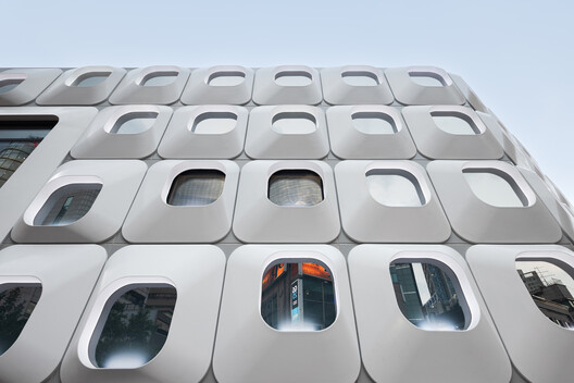 Hotel Myeongdong Station / Yong Ju Lee Architecture - Image 10 of 29