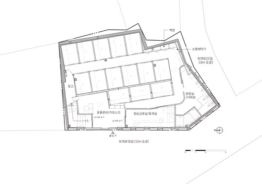 Hotel Myeongdong Station / Yong Ju Lee Architecture - Image 23 of 29