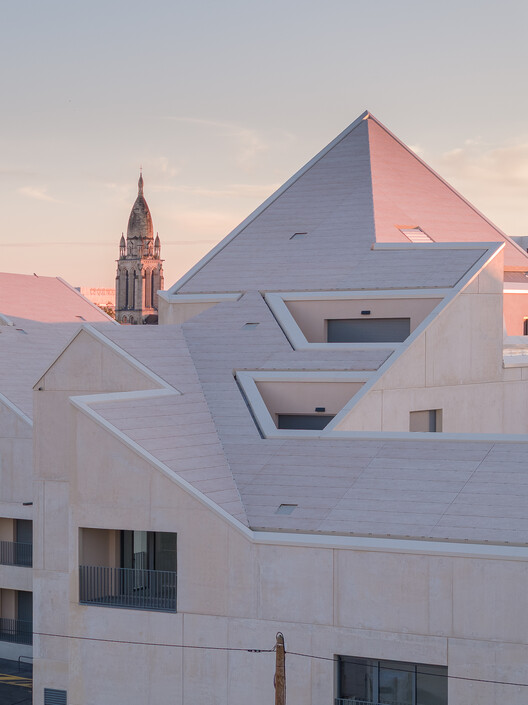 63 Housing Units for the Bastide-Niel Urban Development / Olgga Architects - Exterior Photography