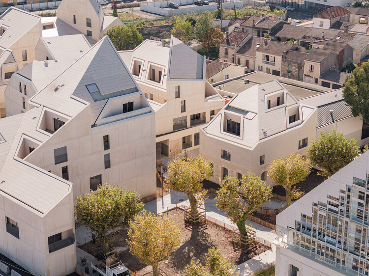 63 Housing Units for the Bastide-Niel Urban Development / Olgga Architects - More Images