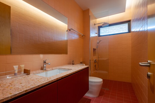 Tropical Shift House / O2 Design Atelier  + Choo Poo Liang Architect - Interior Photography, Bathroom, Wood, Sink, Countertop, Lighting