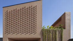 Torrão House / Nommo Arquitetos + Luana Barichello