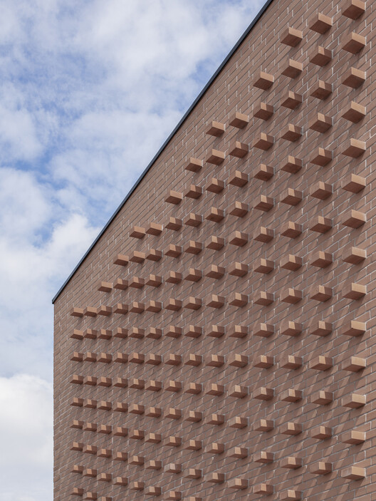 Torrão House / Nommo Arquitetos + Luana Barichello - Exterior Photography, Brick