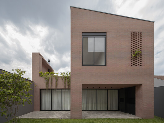 Torrão House / Nommo Arquitetos + Luana Barichello - Exterior Photography