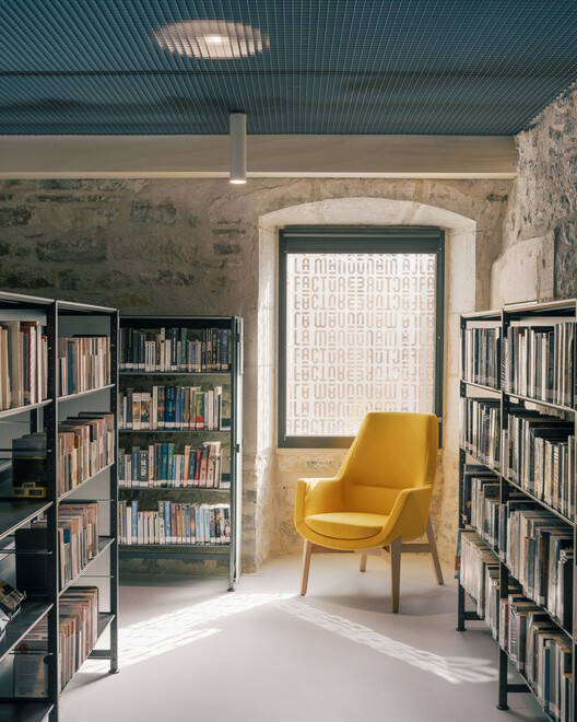 La Manufacture Cultural Center / MARS Architectes - Interior Photography, Shelving, Chair