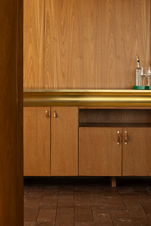 Landforms Office / Billboards - Interior Photography, Wood