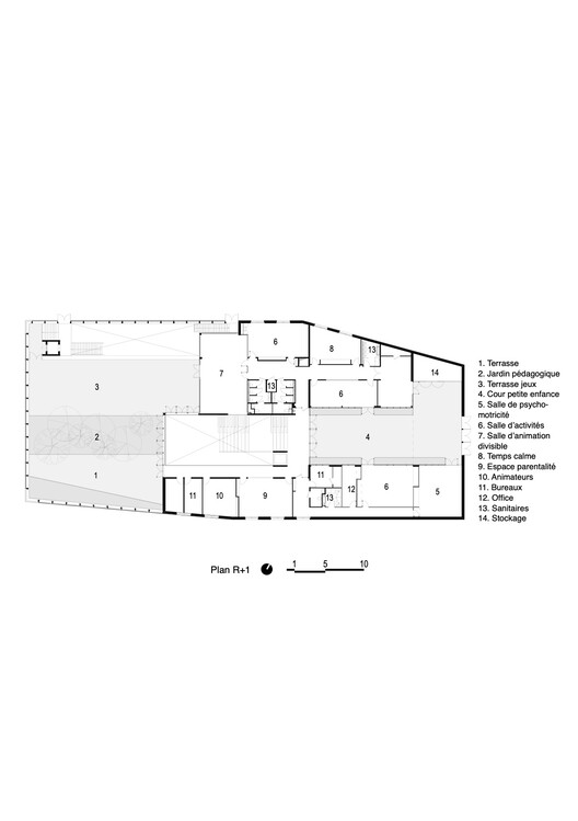 Borny Socio-Educational Center / ABC Studio - Image 16 of 17