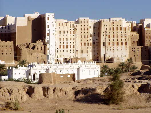 The Earthen Towers of Shibam: A Vertical City in the Yemeni Desert The Earthen Towers of Shibam: A Vertical City in the Yemeni Desert - Image 5 of 12