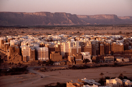The Earthen Towers of Shibam: A Vertical City in the Yemeni Desert The Earthen Towers of Shibam: A Vertical City in the Yemeni Desert - Image 8 of 12