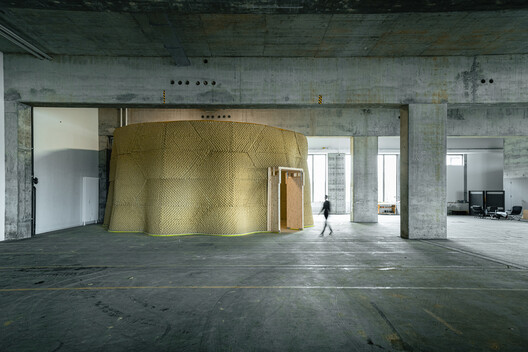 Facing the Age of Robots? Material Innovation in Architectural Structures - Image 9 of 22